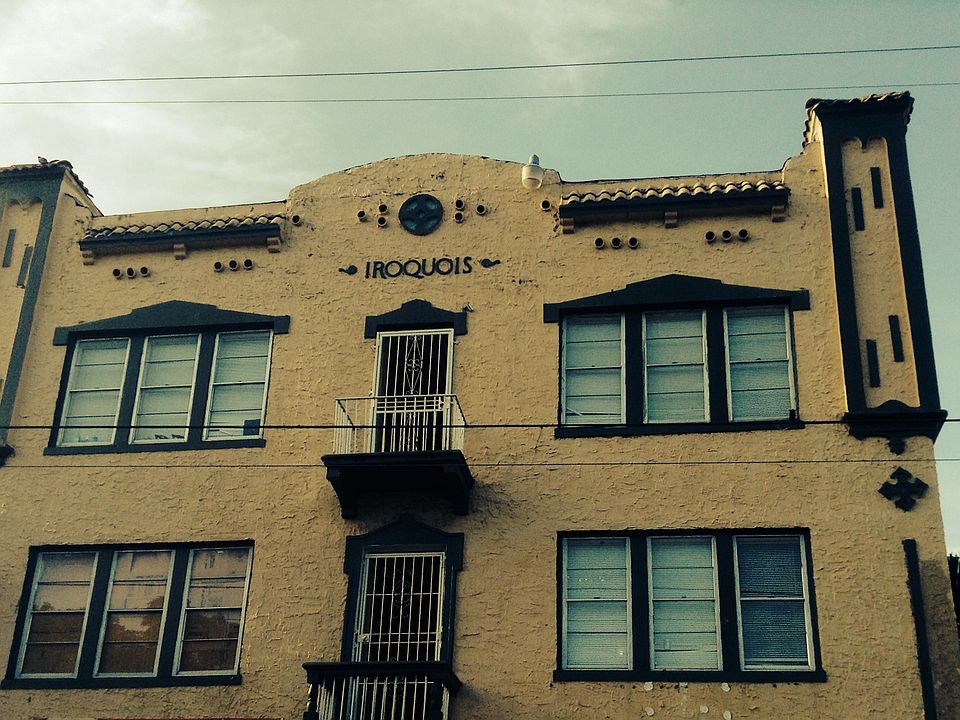 1st image of 946 Sw 4 Street