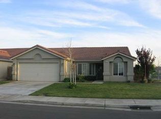 2213 W Granite Creek Dr, Merced, CA 95348