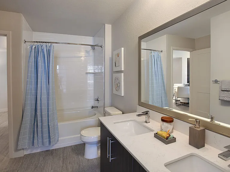 Legacy Naples Apartments — Photo 32