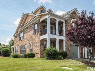 1001 Remington Oaks Cir, Cary, NC 27519