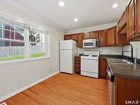 5th image of 15 Scuppo Road #1501