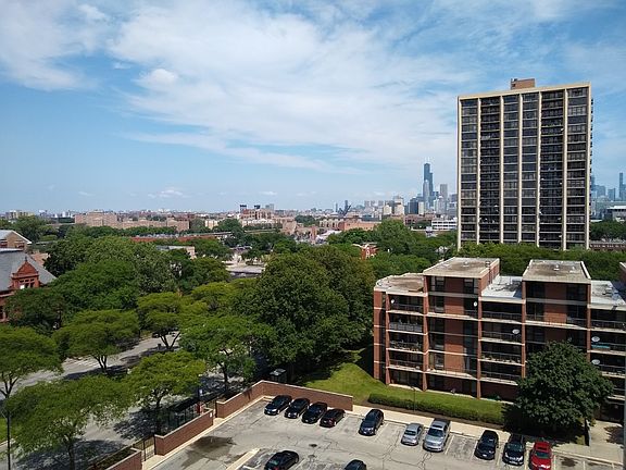 5th image of 3001 S Michigan Ave Unit 806