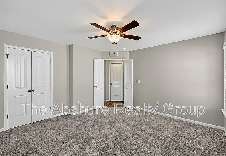609 Timber Mdw — Photo 33