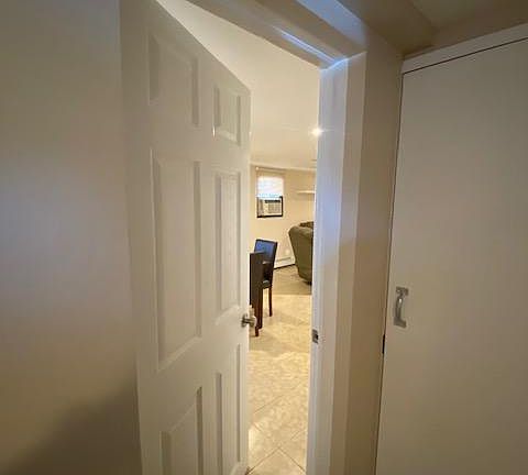 4th image of 229 Sterling Ave #B