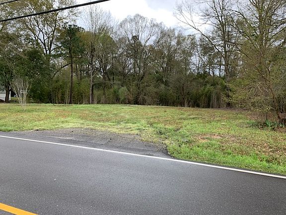 4th image of 3304 Campbell Dr