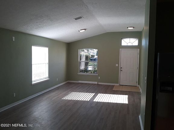 3rd image of 12919 CHETS CREEK Drive N