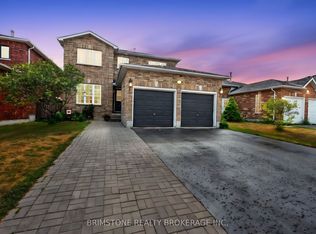 116 Bird St, Barrie, ON