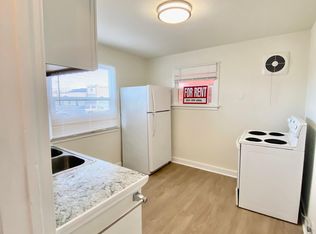 702 E 1st St #1, Pt Angeles, WA 98362