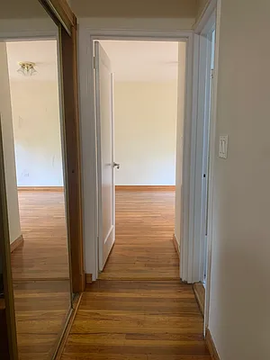 Rented by Queens Apartments Realty LLC | media 9