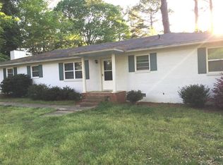 407 Queen Ann St, Oxford, GA