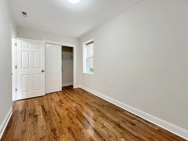 3245 N Lawndale Ave #G — Photo 12