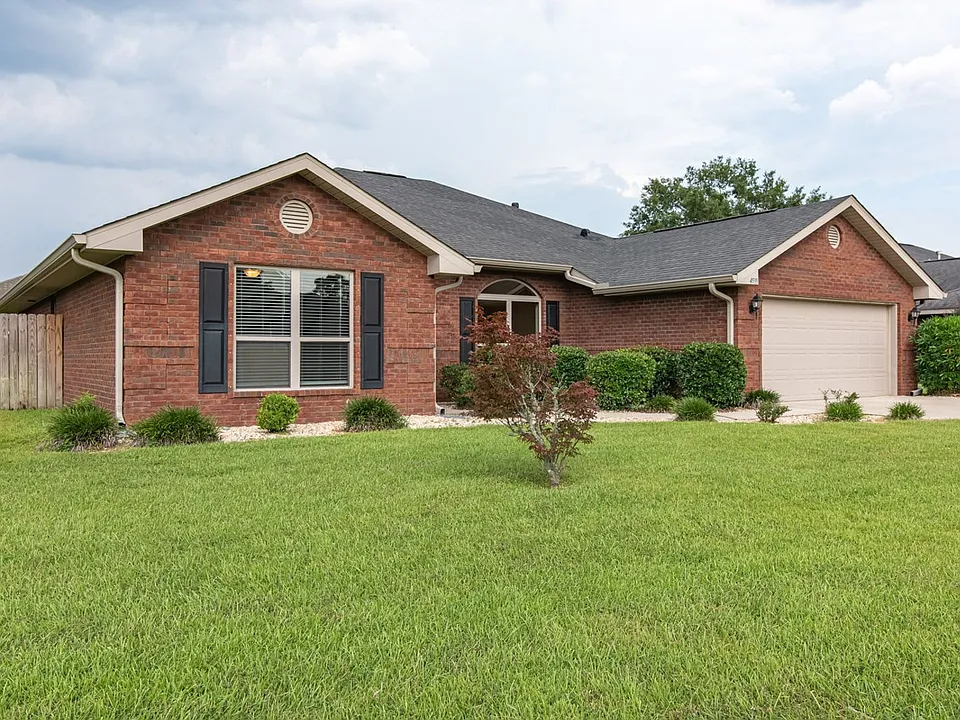 4599 Belvedere Cir