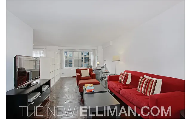 Sold by Douglas Elliman | media 8