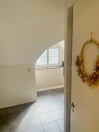 2 bed, 1420 sqft, $829 — Photo 3