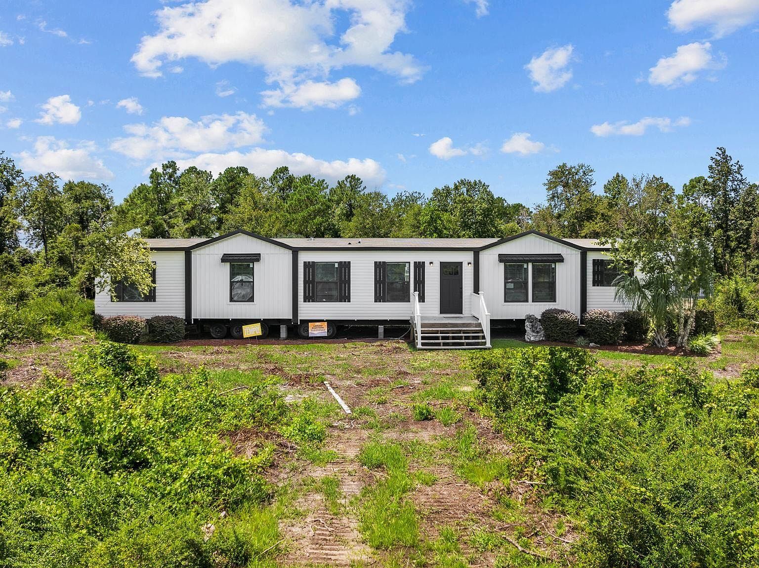 8743 W Highway 19, Loris, SC 29569 | Zillow