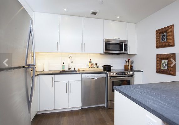 4th image of 308 E 105th St #4B