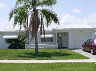 6309 Lakemont Cir, Greenacres, FL 33463
