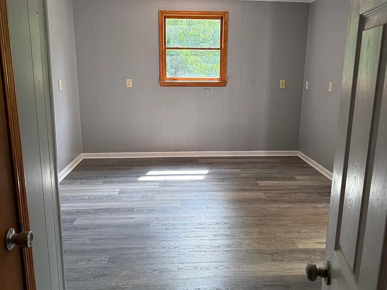 3228 Oliver Rd NE — Photo 6