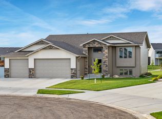 507 Pumice Loop, Bismarck, ND 58503