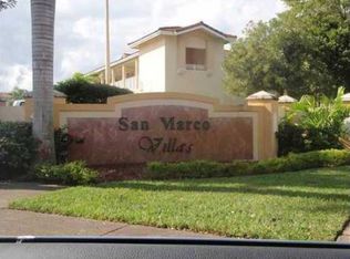 179 W Lake Dr, Hallandale Beach, FL 33009