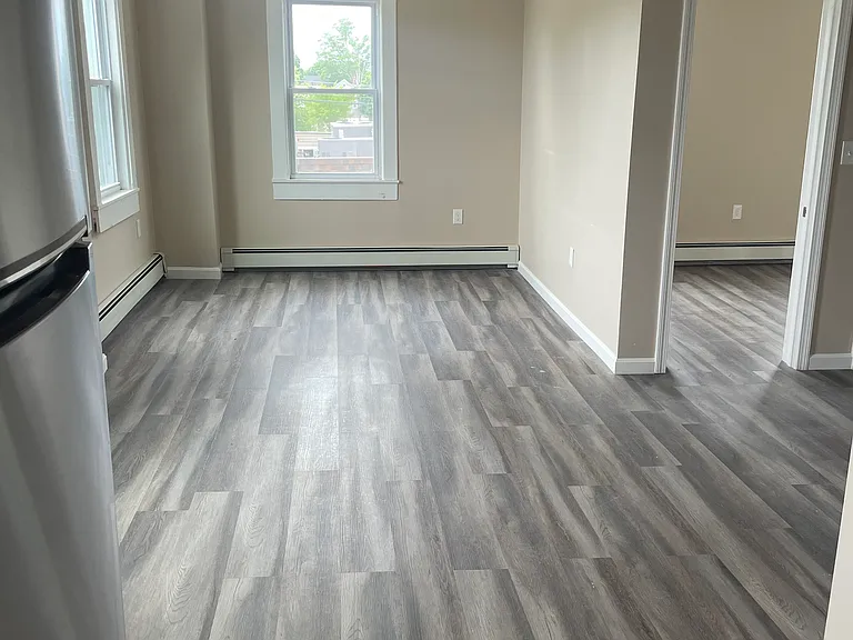 8 Village St #2B — Photo 2