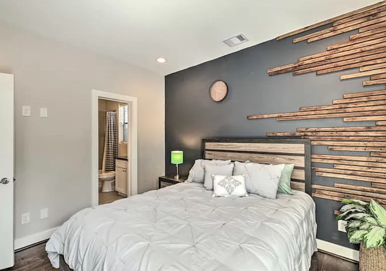 2403C Everett St #C — Photo 14