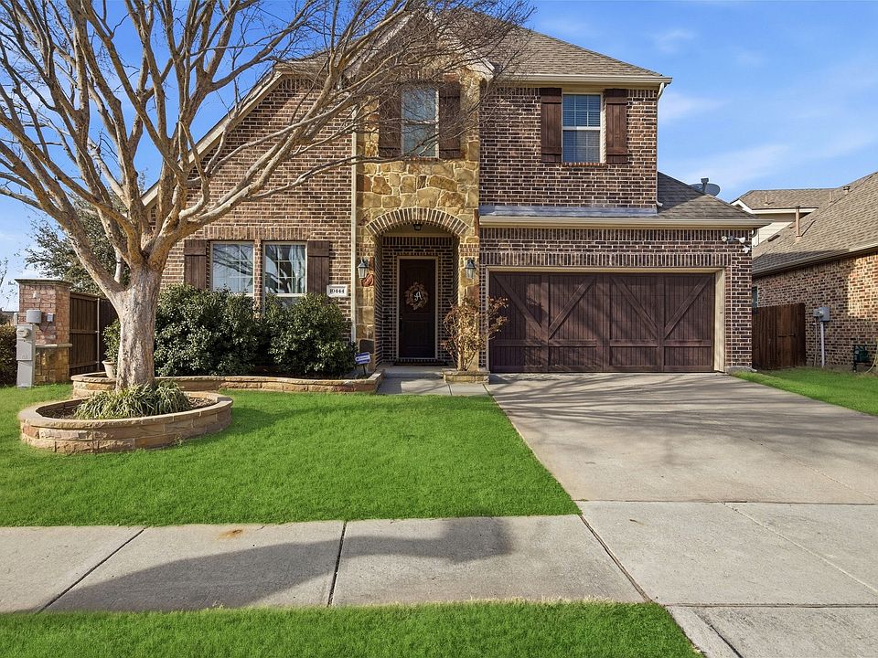 1st image of 10444 Old Eagle River Ln