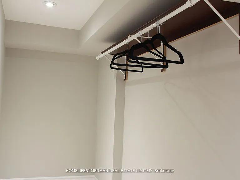618 Winona Dr #BASEMENT — Photo 13