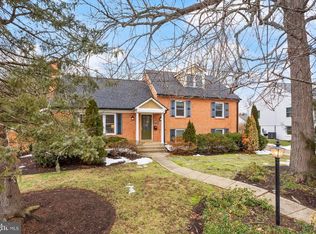 1114 Alden Rd, Alexandria, VA 22308