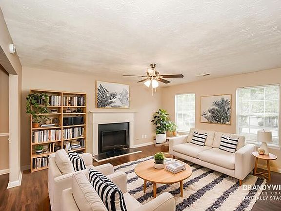 3rd image of 1041 Quail Hunt Dr