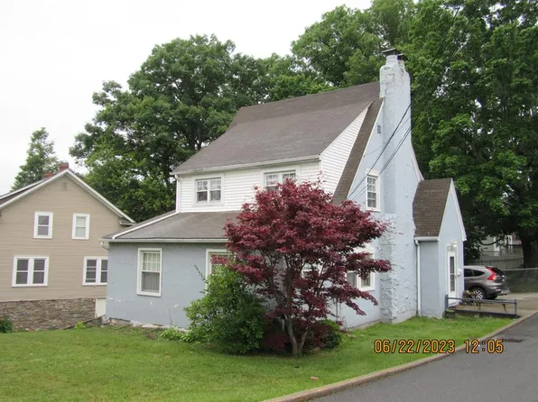 1401 Harper Rd, Beckley, WV 25801