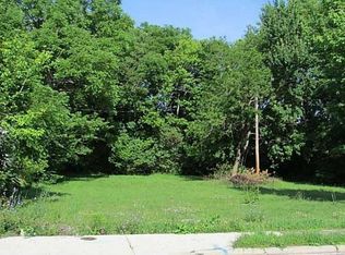 215 S Wilkinson Ave, Sidney, OH 45365