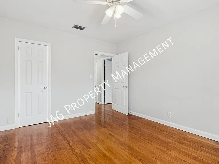 1886 San Marco Blvd #3 — Photo 9