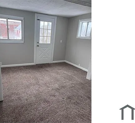 5 bed, 1378 sqft, $1,900 — Photo 2
