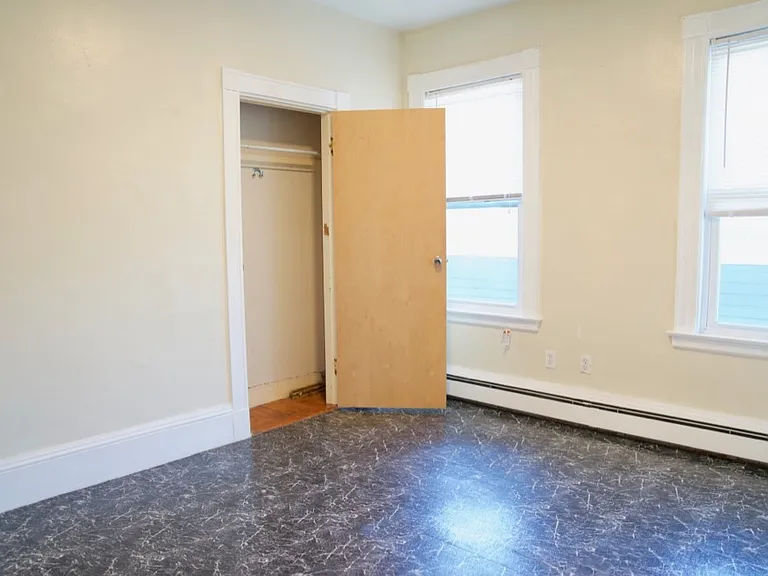 17 Burney St #3 — Photo 12