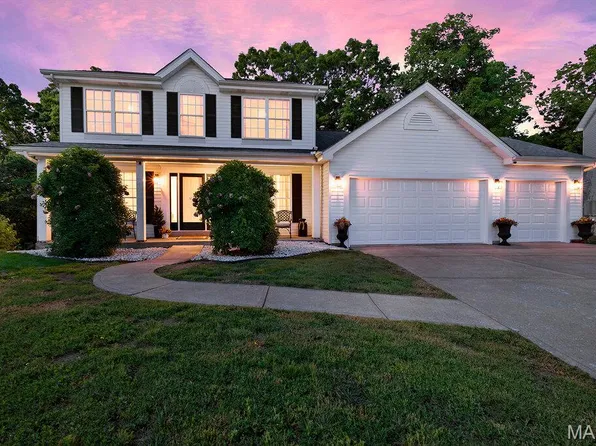 3015 Saint Judes Ct, High Ridge, MO 63049
