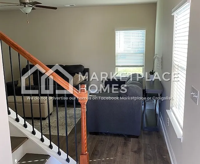 6121 Hickory Lane Dr — Photo 7