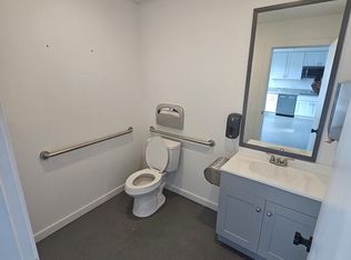 5833 NE Lombard St, Portland, OR 97218