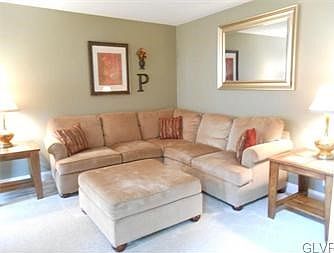 4th image of 108 Fern Ct