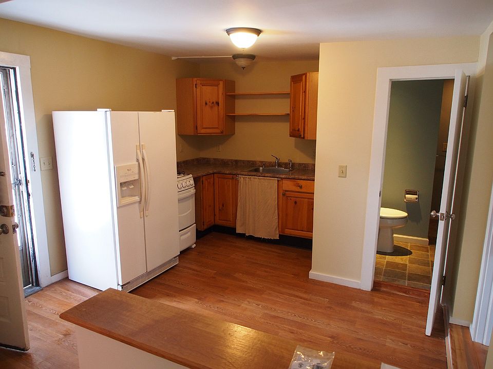 420 North St Burlington, VT Zillow Apartments for Rent in Burlington