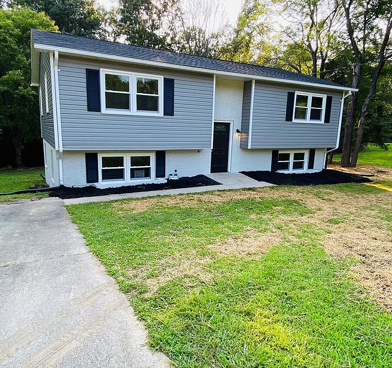 1st image of 163 Rosewood Ln