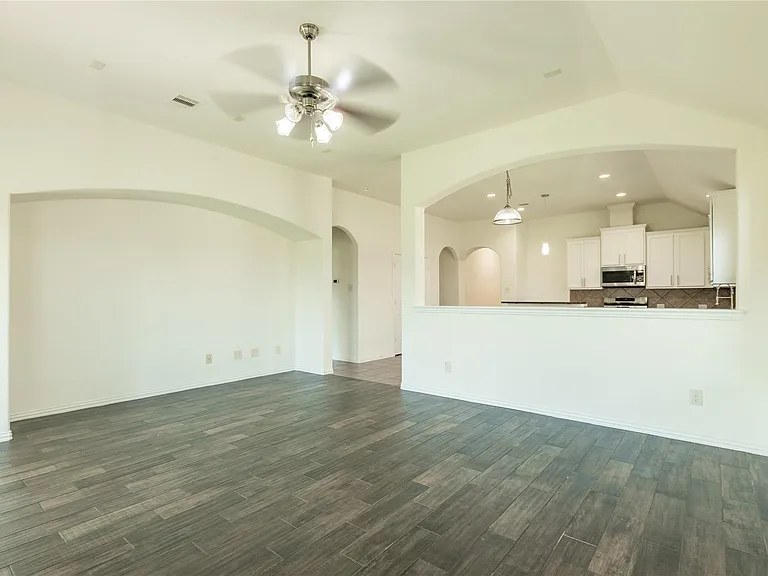 23611 Starbridge Lake Ln — Photo 16