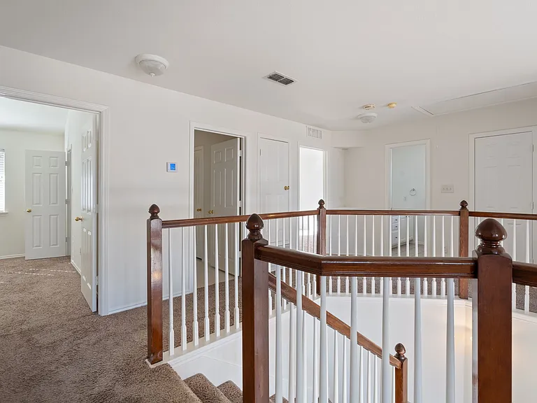 8513 Stetson Dr — Photo 24
