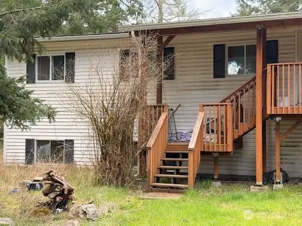 6105 Sunnyslope SW, Port Orchard, WA 98367