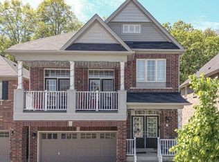 8573 Sweet Chestnut Dr, Niagara Falls, ON L2H0N1