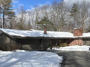 276 Northfield Rd, Lunenburg, MA 01462