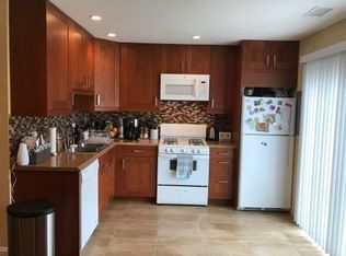 515 Falmouth Way, Roselle, IL
