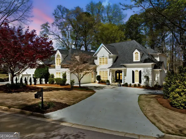 302 W Country Dr, Johns Creek, GA 30097