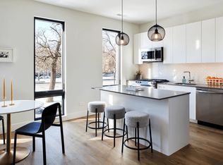 1847 N Humboldt Blvd #204, Chicago, IL