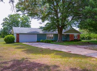 810 Lake Joy Rd, Warner Robins, GA 31088